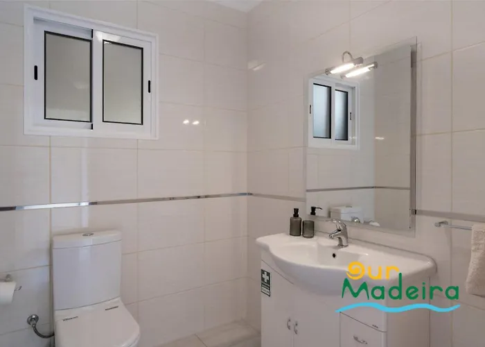 Ourmadeira - Yellow House ヴィラ Raposeira do Logarinho