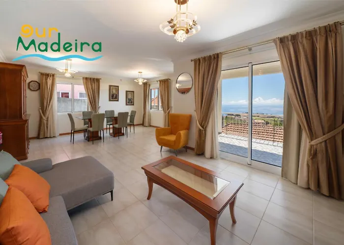 Ourmadeira - Yellow House